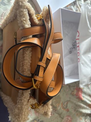 Bolso de ante con borreguito