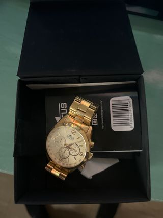 Reloj Lotus Dorado