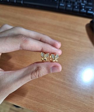 PENDIENTES DE ORO DE MARIPOSAS
