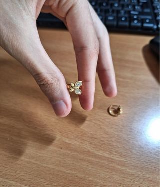 PENDIENTES DE ORO DE MARIPOSAS