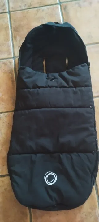 Saco silla bebé negro+manoplas