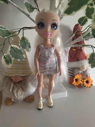 Navidad: Muñeca Rainbow High Amaya Raine