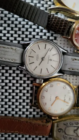 Lote de relojes varios carga manual funcionan