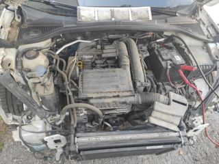 [1555197] MOTOR CYVB SKODA YETI (5L)(2009)