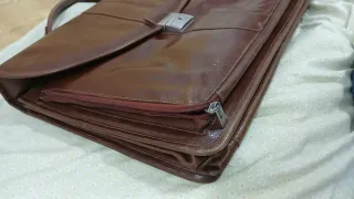 Cartera de piel 44x34x4