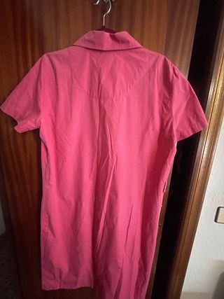 Vestido camisero bordado azul y rosa
