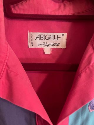 Vestido camisero bordado azul y rosa