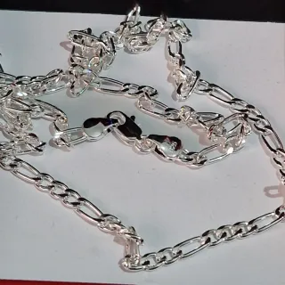Cadena y pulsera de plata