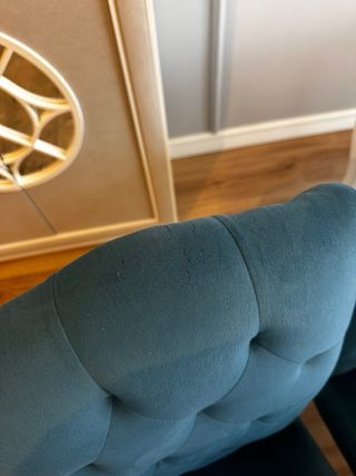 Mesa de comedor y 4 sillas