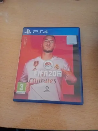 Vendo fifa 20 en perfecto estado para ps4