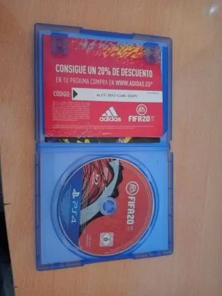 Vendo fifa 20 en perfecto estado para ps4
