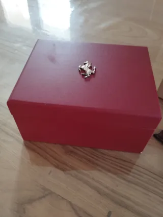 Girard-Perregaux Ferrari Edizione Limitata