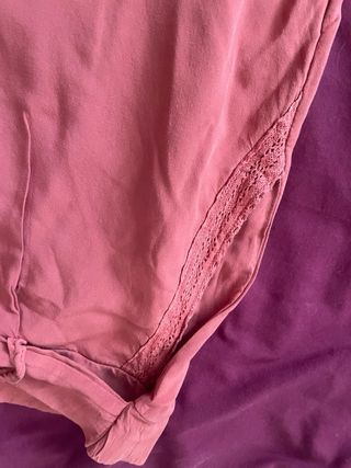 Pantalón fluido rosa con lazada