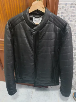 Chaqueta CELOPMAN Negra