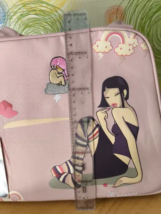 Bolso Tokidoki Rosa con Dibujos
