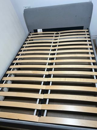 Cama IKEA Tela Gris