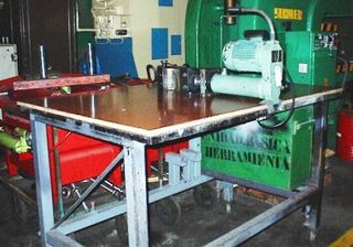 Mesa de electricista VAS