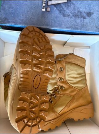 Botas militares ignífugas y de seguridad