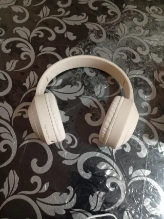 Cascos Inalámbricos Beige
