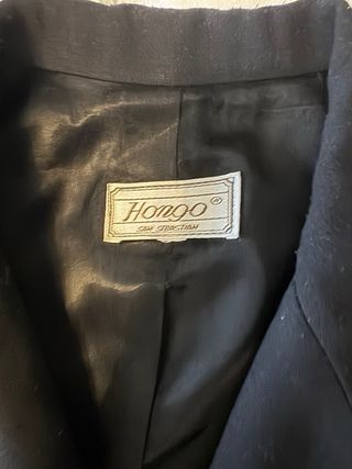 Pantalones negros y americanas