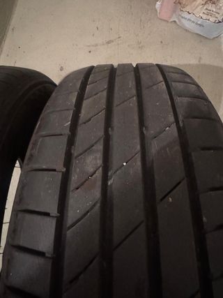 2 Kumho 205/60R16 92V Neumáticos