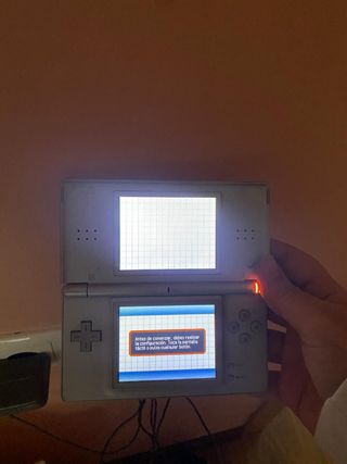 Nintendo DS Lite Bianca + 3 Giochi + Caricatore