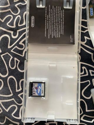 Nintendo DS Lite Bianca + 3 Giochi + Caricatore