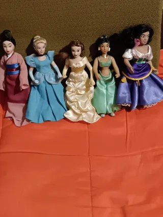 Bambole Disney in porcellana