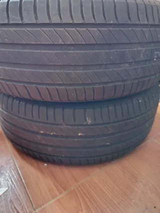 2 Neumáticos Michelin 205/55 R17