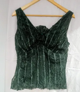 Vestido de fiesta verde encaje