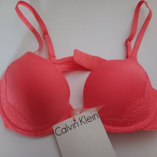 Conjunto Calvin Klein Sujetador y Braguita Rosa