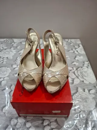 Scarpe donna eleganti beige/oro Tg 37