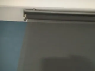 Estor enrollable gris