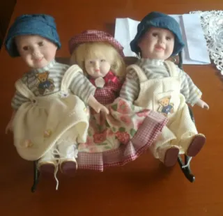 Bambole di porcellana da collezione