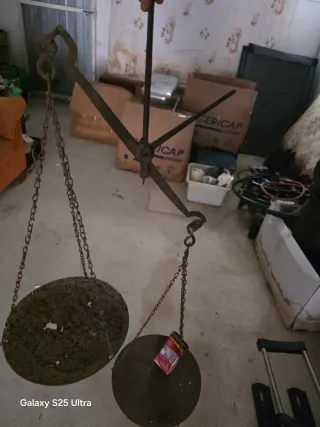 Báscula romana antigua