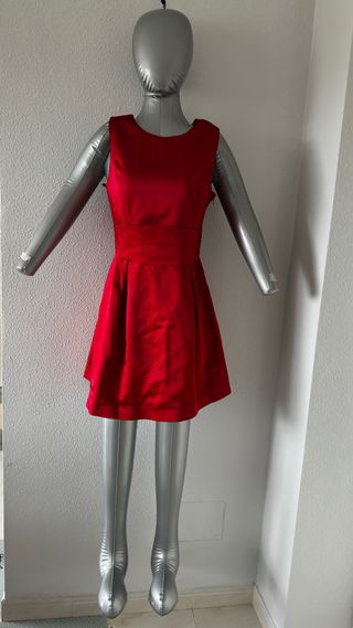 Vestido rojo satinado