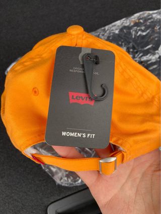 Gorra Levi's Flexfit Tech 110 Naranja