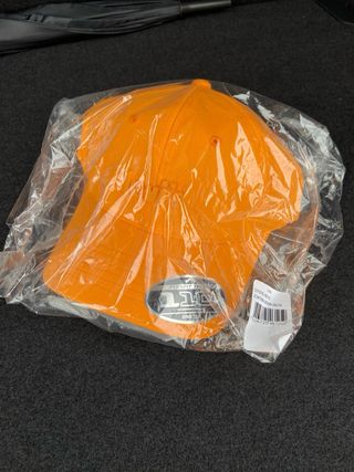 Gorra Levi's Flexfit Tech 110 Naranja