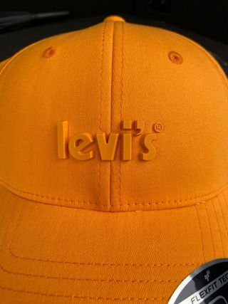 Gorra Levi's Flexfit Tech 110 Naranja
