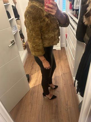 Chaqueta de pelo marrón