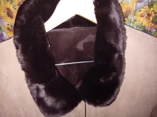 Abrigo reversible marrón y beig