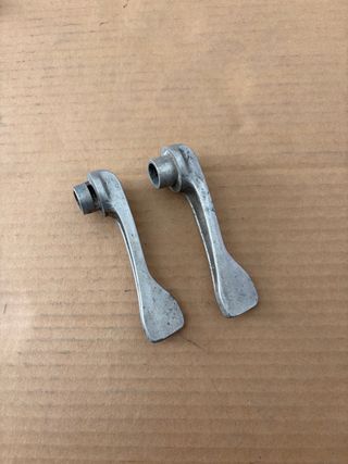 Maneta tirador SEAT 600