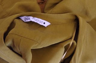 Conjunto pantalón y camisa ligero Zara