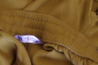 Conjunto pantalón y camisa ligero Zara