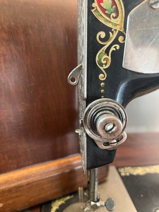 Máquina de coser Singer antigua