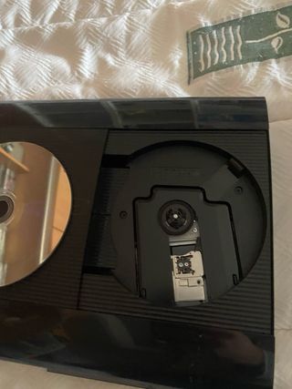 Consola PS3 Súper Slim Negra + 2 Mandos + Juegos