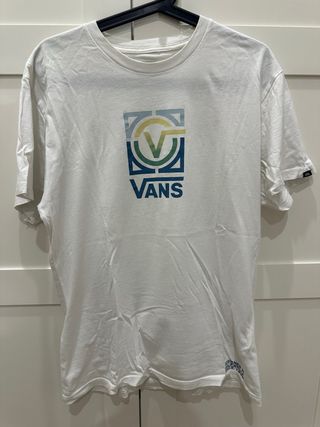 Camiseta Vans Multicolor y Blanca