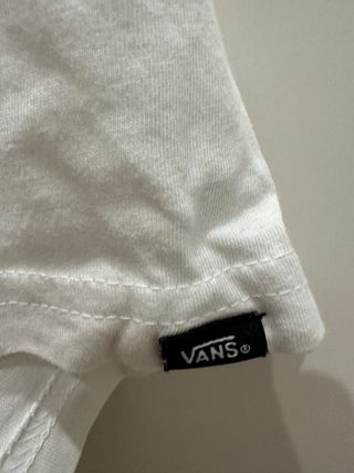 Camiseta Vans Multicolor y Blanca