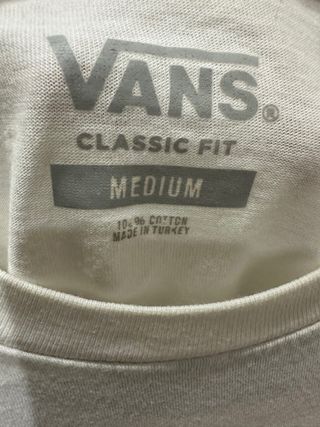 Camiseta Vans Multicolor y Blanca