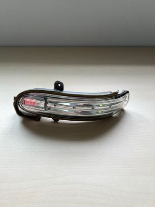 Intermitente De EspejoIzquierdo Mercedes W203 2006